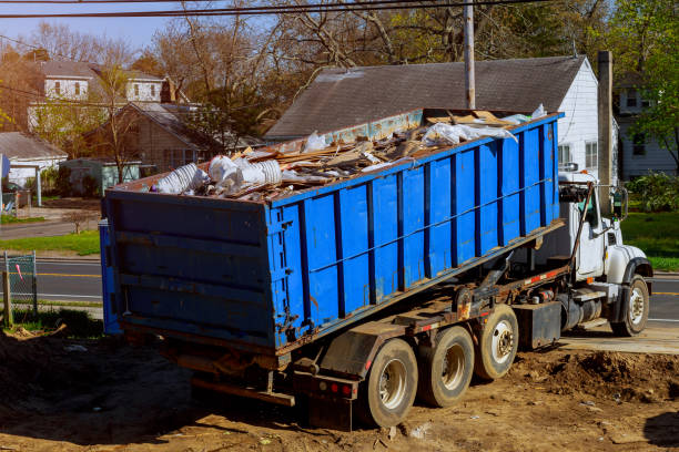 Best Attic Cleanout  in Magnolia, MS